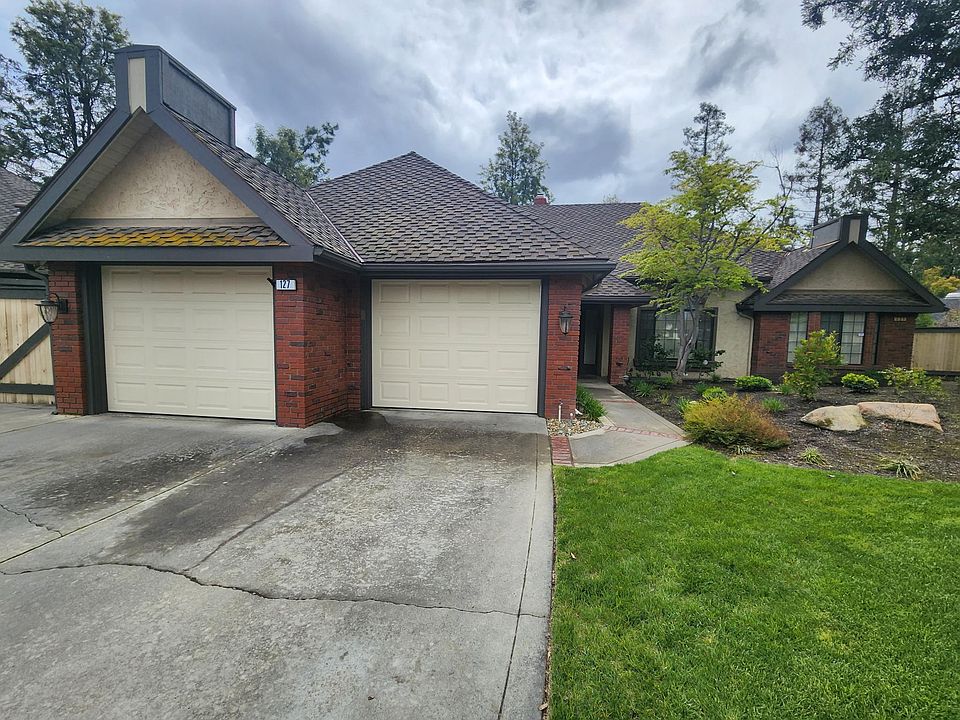 2555 W Bluff Ave, Fresno, CA 93711 Zillow