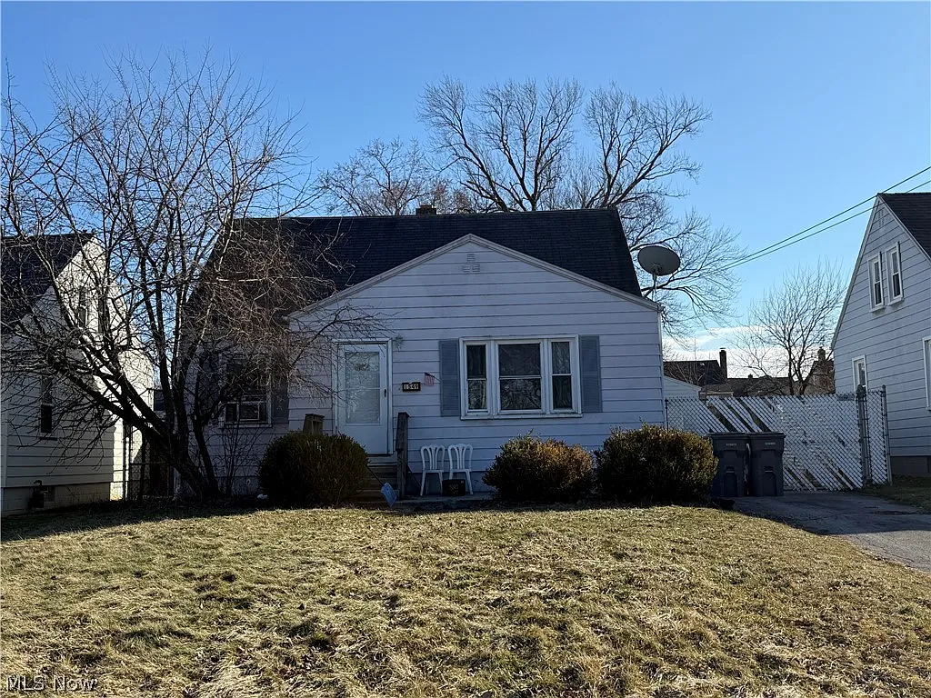1549 Medford Ave photo 1