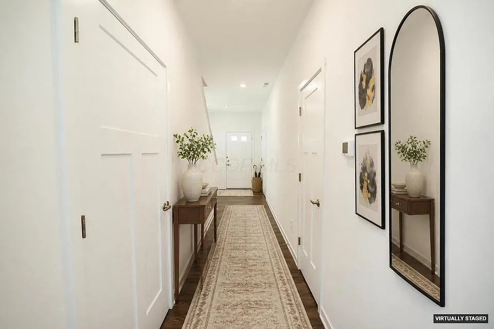 3 bed, 1880 sqft, $2,600 — Photo 3