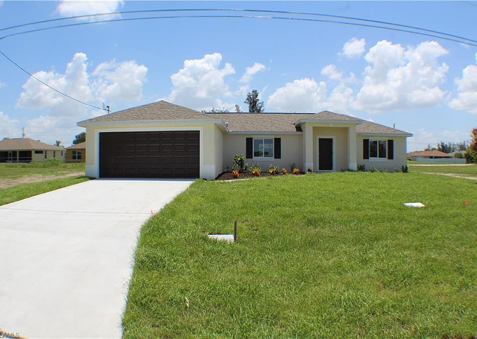 1st image of 227 NW 4th Pl