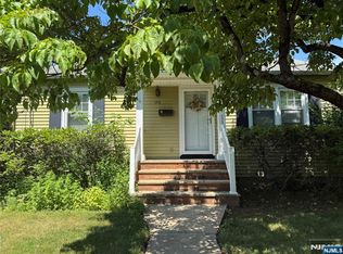 173 Walnut St, Northvale, NJ 07647