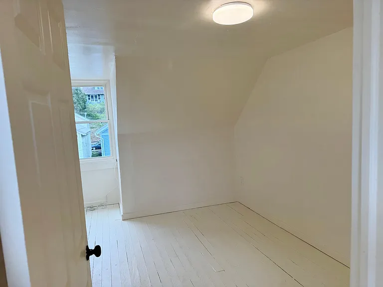 308 Washington Ave #1 — Photo 14