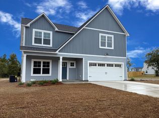 292 E Ivybridge Dr, Hubert, NC 28539