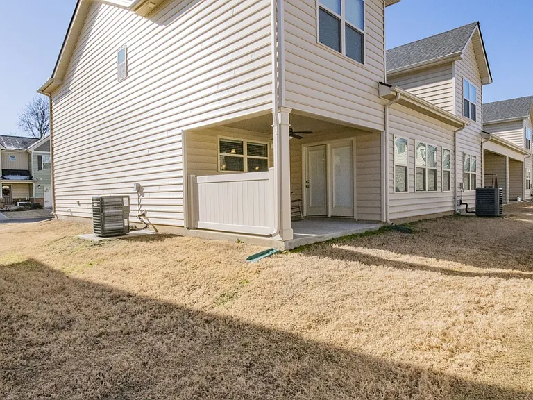 4414 Sunday Silence Way — Photo 20