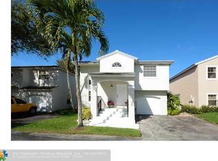 9809 NW 9th Ct, Plantation, FL 33324