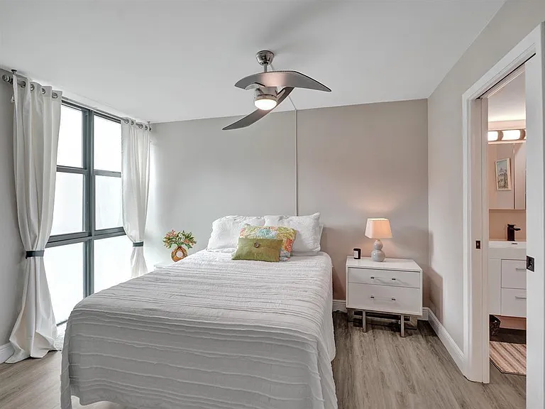 1301 River Reach Dr #201 — Photo 8