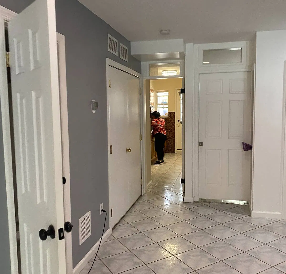 1 bed, 1.0 bath, 800 sqft, $2,000 — Photo 1