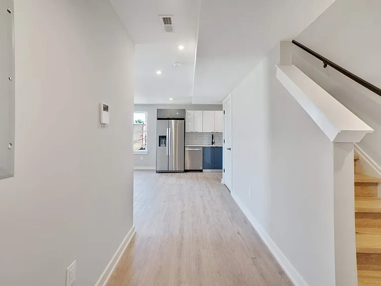 2639 Cecil B. Moore Ave- DPD 4285 Warwick — Photo 7