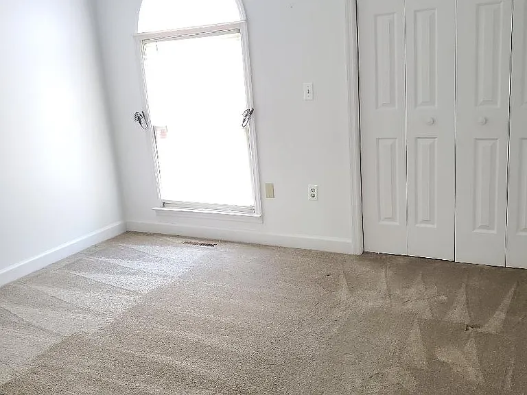 510 Kamran Dr NW — Photo 16