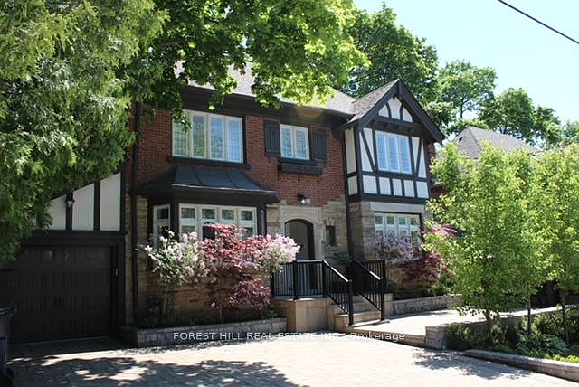 1st image of 607 Spadina Rd