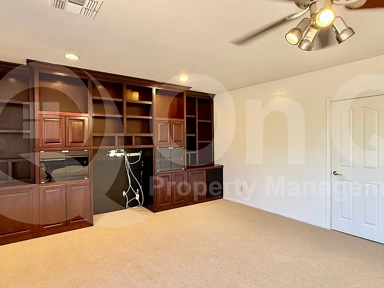 27822 N 47th St — Photo 11
