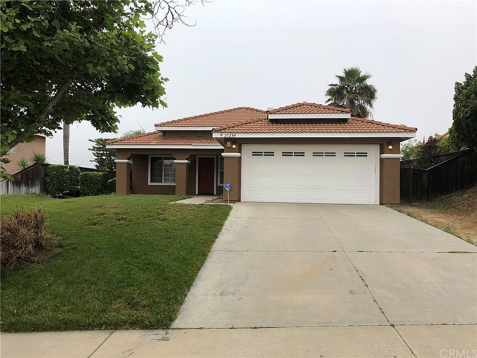 2nd image of 21244 Shakespeare Ct