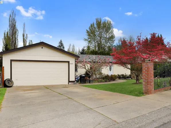 3680 Homestead Dr, Hood River, OR 97031