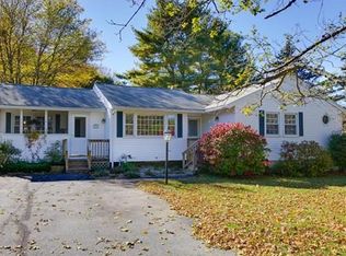 11 Queen St, Chelmsford, MA 01824