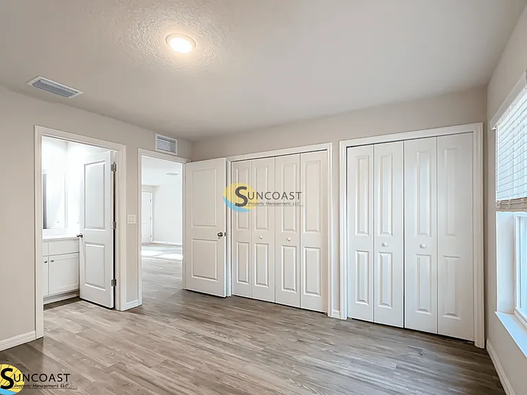 9030 N Travis Dr — Photo 16