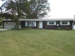 S894 Dauberman Rd, Elburn, IL 60119