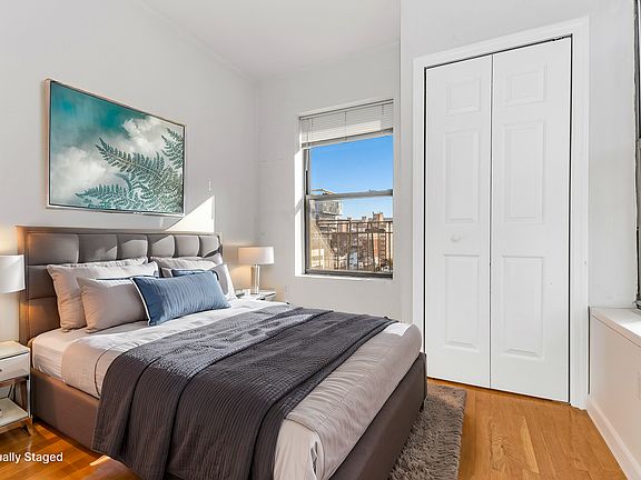 3rd image of 101 Delancey St APT 20