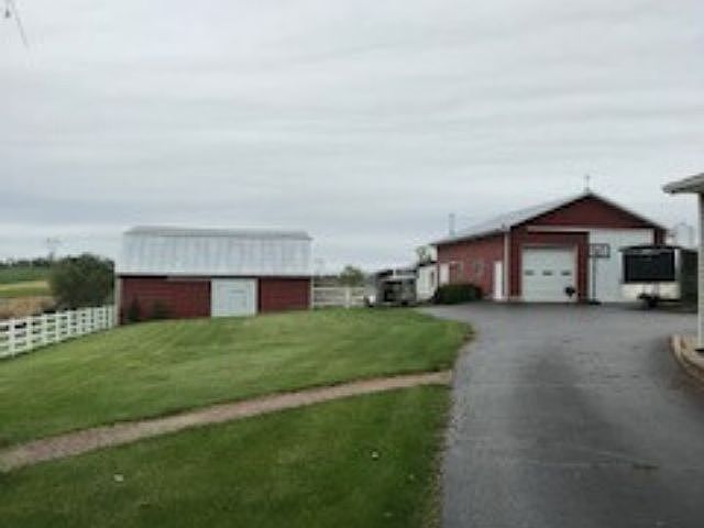 2nd image of 8175 Rawley Pike