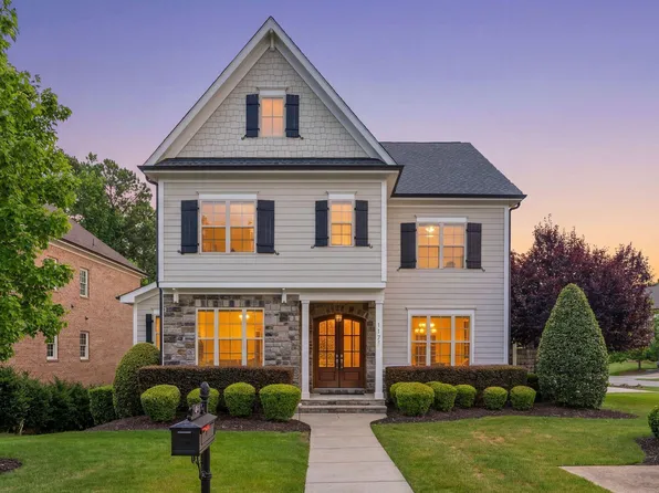 117 Beacon Falls Ct, Cary, NC 27519