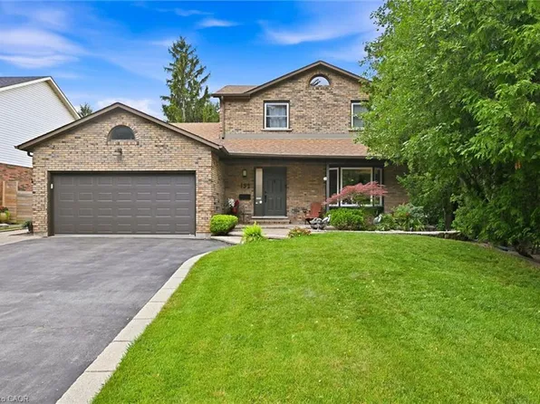 132 Hampton Heath Rd, Burlington, ON L7L 4N9