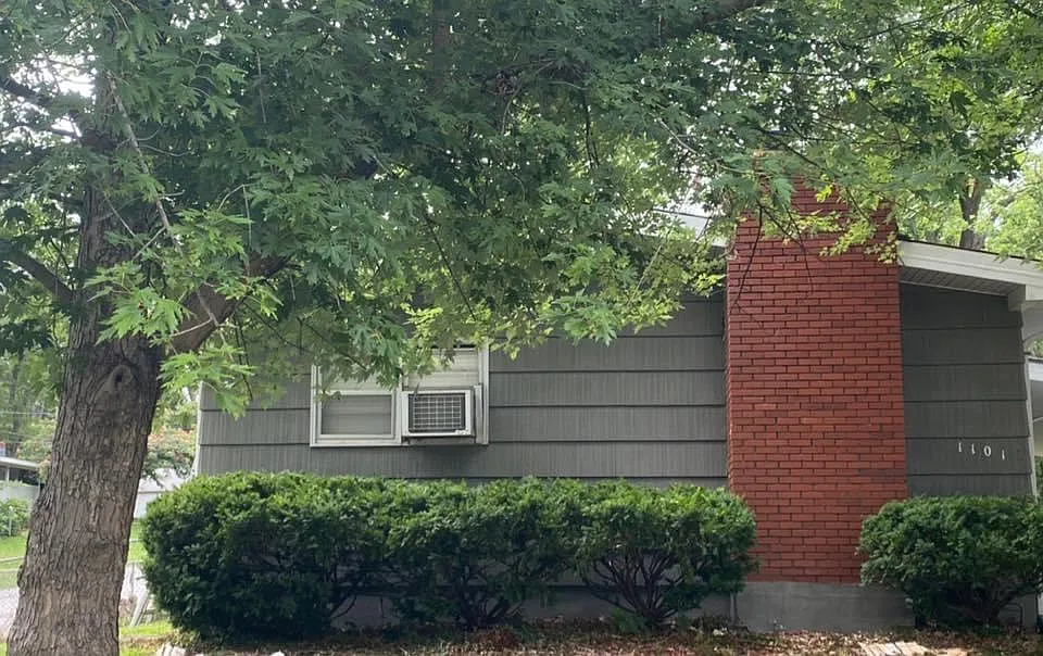 1101 Tyler Ave — Photo 3