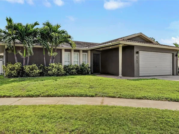6747 Deer Pond Ln N, Pinellas Park, FL 33781
