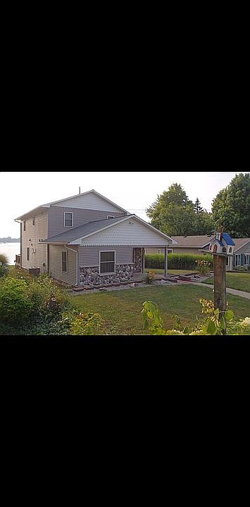 1st image of 9164 Long Lake Dr E