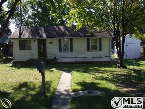 3929 Guilford St photo 1
