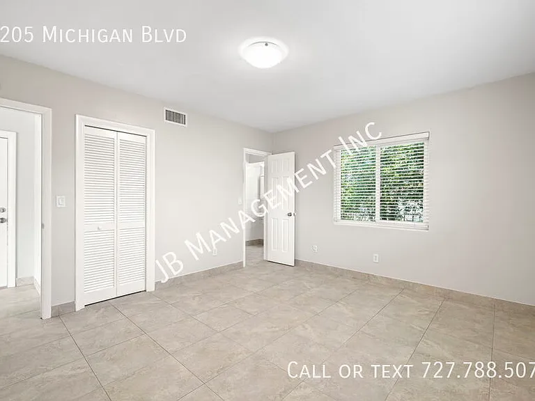 1205 Michigan Blvd — Photo 16
