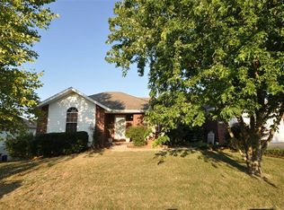 2606 S 15th Ave, Ozark, MO 65721