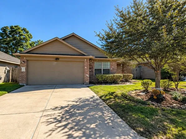 7271 Basque Country Dr, Magnolia, TX 77354