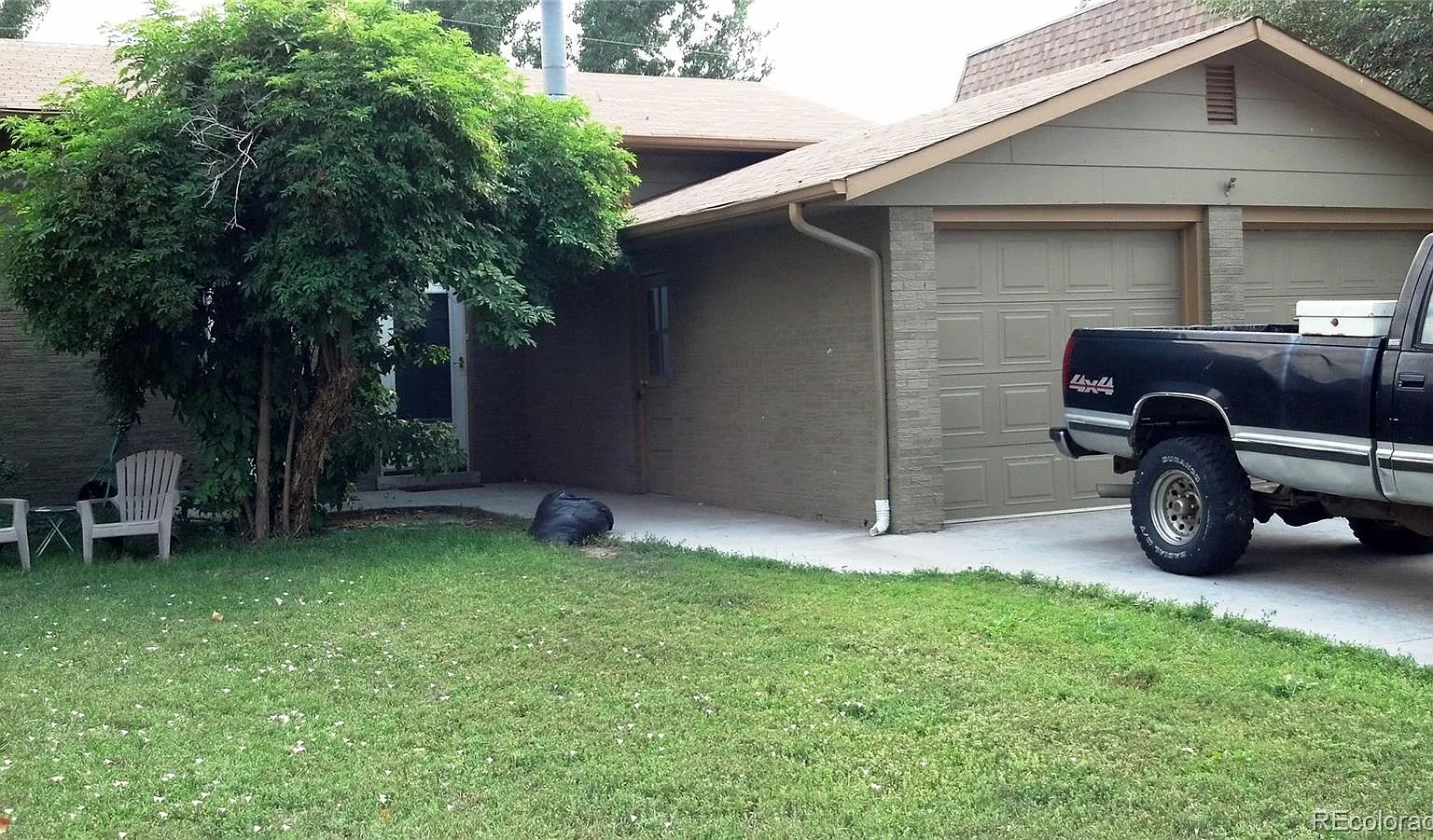 2 bed, 1.5 bath, 1131 sqft, $2,395 — Photo 1