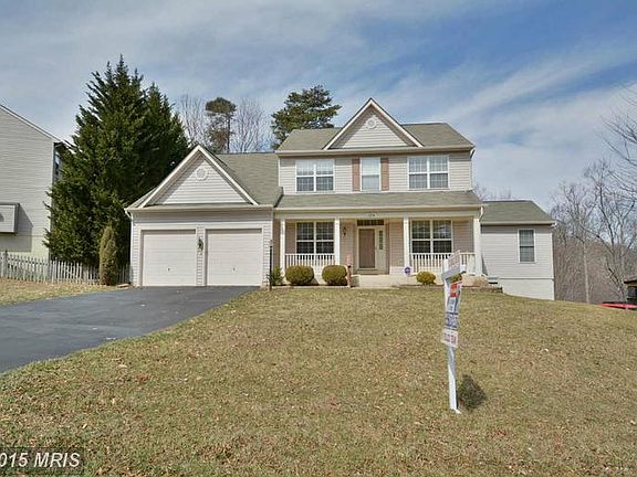 2nd image of 15226 Jeans Ct