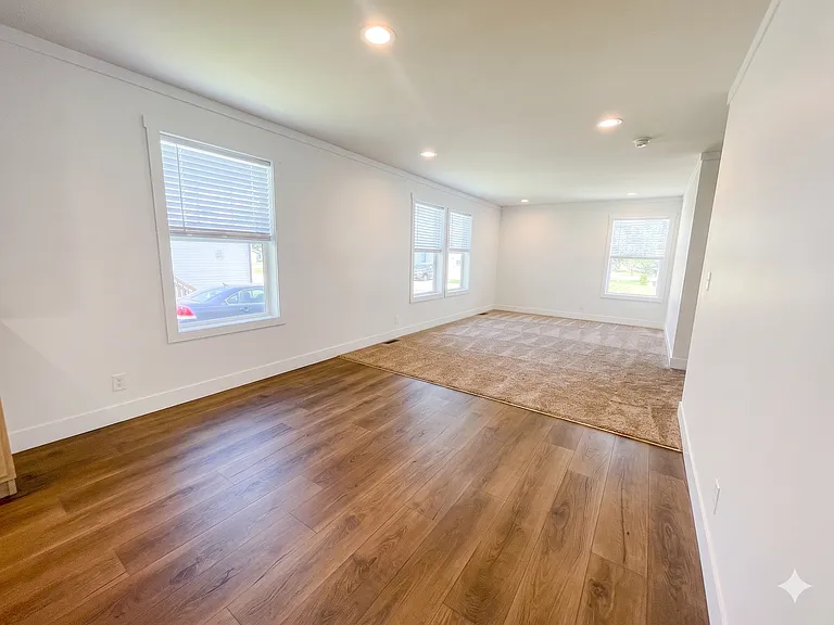 73 Ashley Cir #30 — Photo 8