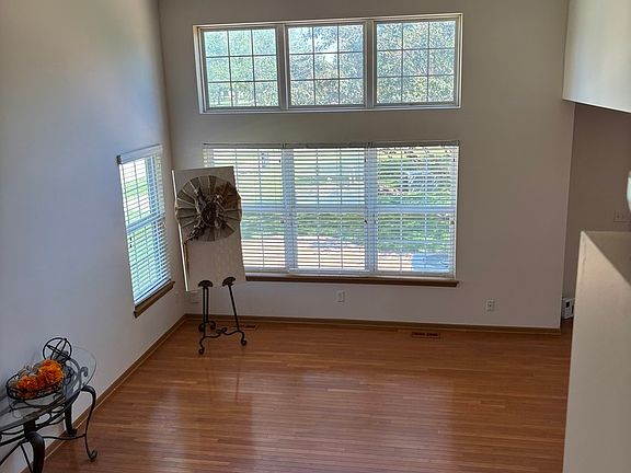 3rd image of 3256 Napa Ct