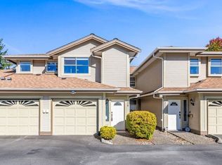 12071 232b St #30, Maple Ridge, BC V2X0Z7