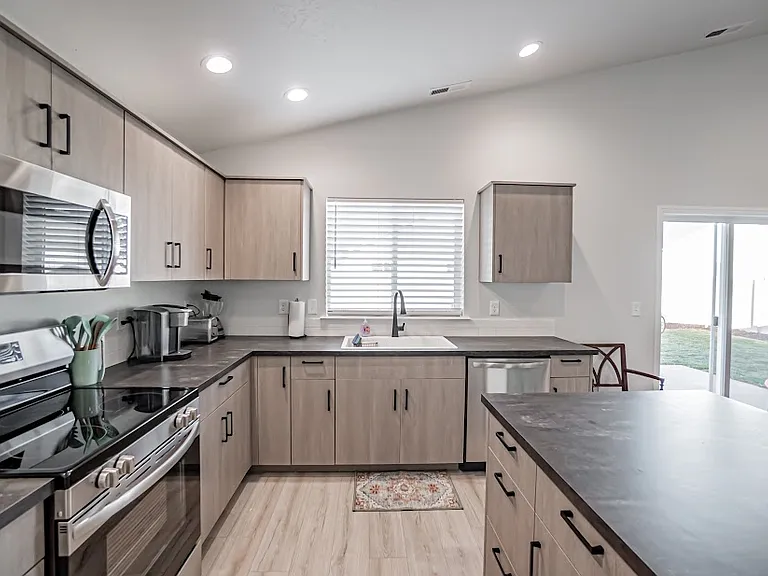 11176 W Lenova St — Photo 3