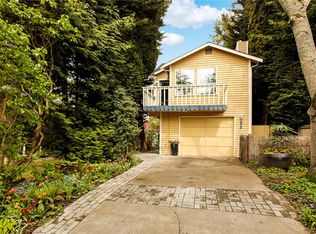 1218 N Allen Pl, Seattle, WA 98103