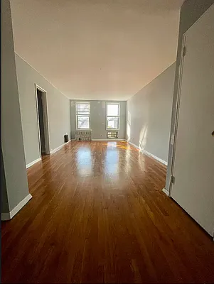 Rented by Candid Listings LLC | media 2