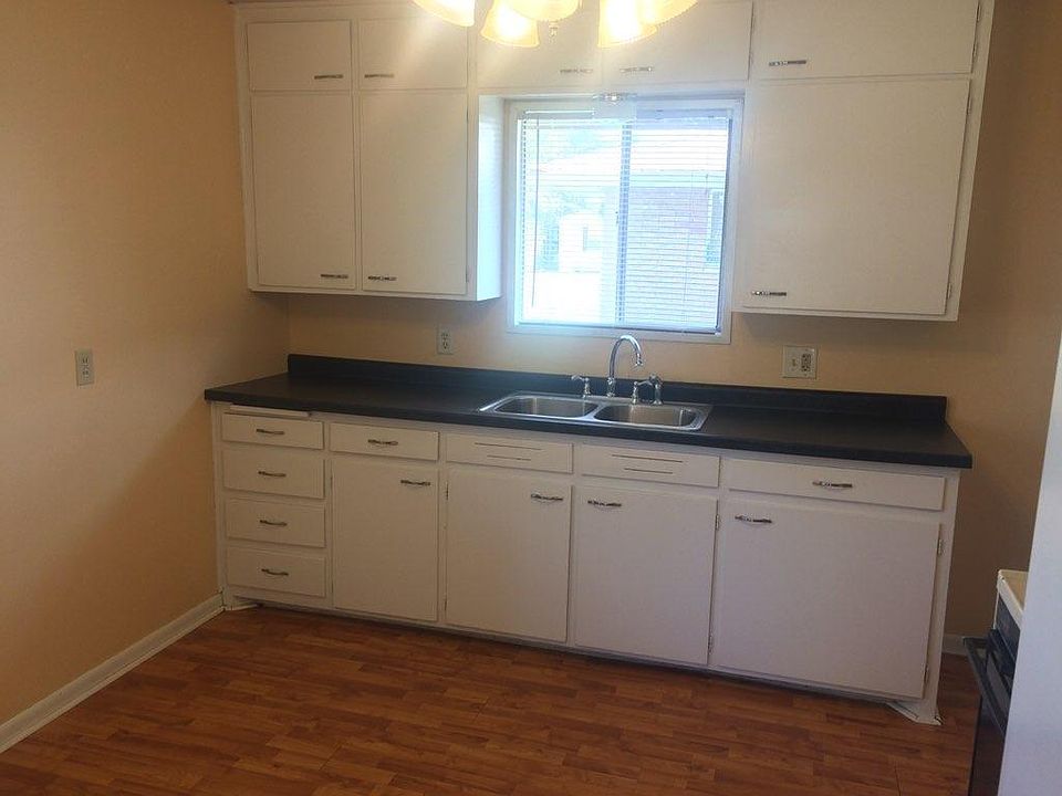 1st image of 1714 Cloud Cir