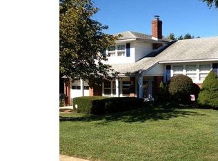 1113 McKennans Church Rd, Wilmington, DE 19808