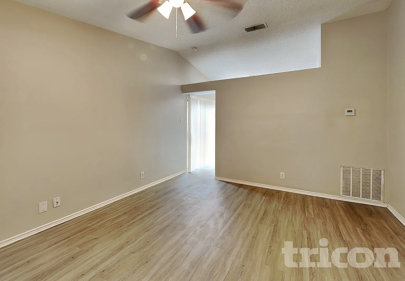 9719 Hidden Fls San Antonio TX — Photo 2