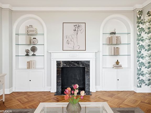 4th image of 2000 N Lincoln Park West Pkwy #1012
