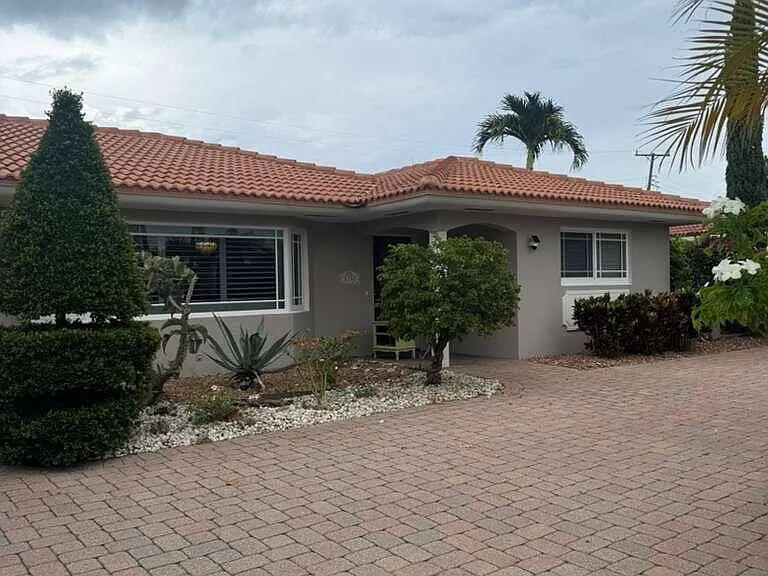 1140 Morse Blvd — Photo 32