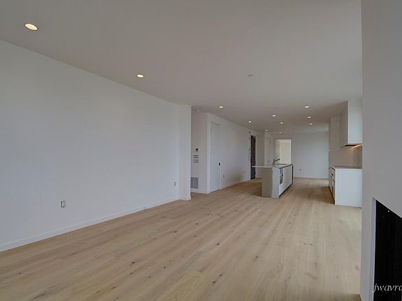5th image of 540 De Haro St #400