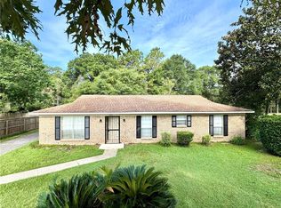 4933 Pineridge Dr N, Eight Mile, AL 36613