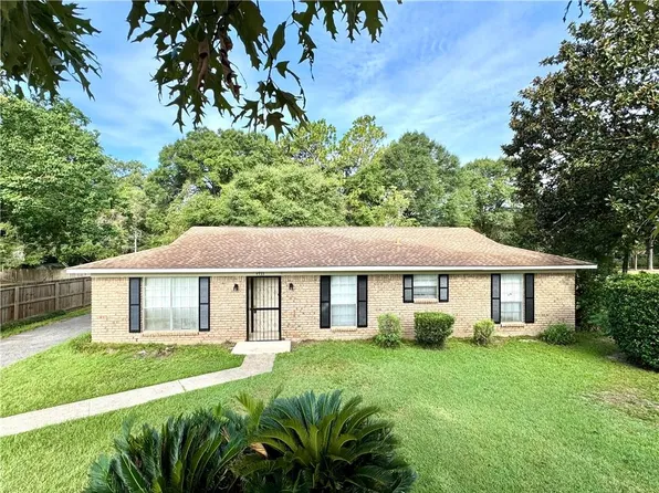 4933 Pineridge Dr N, Eight Mile, AL 36613