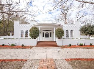 121 Woodland Dr, Thomasville, GA 31792