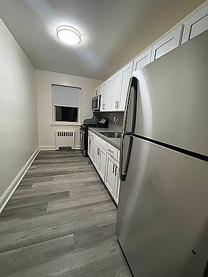 1st image of 24 Stratford Ave #B41