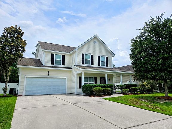 3rd image of 8 Cross Gate Ct